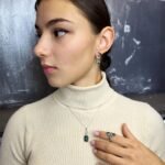 нежно сребърно колие класическо