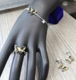 Елегантен сребърен комплект сребро 925 гривна пръстен обеци с пеперуди . Сребърен комплект с камъни сиви опушени циркониий .