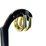  Златни обеци тип елипса класически дизайн с модерен прочит -   ултра полирана  повърхност те са идеалният аксесоар за всяко събитие – от ежедневната елегантност до специалните моменти.