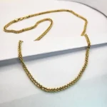 Този изискан златен синджир от 14 к злато е от здрава кръгла плетка .Подходящ е да се носи всеки ден както и със голяма висулка тип плочка ,кръст или друга .