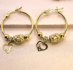 Класически дизайн с модерен прочит -  ежедневната елегантност до специалните моменти.Бижу което се забелязва от околните .