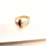 златен дамски пръстен с рубин